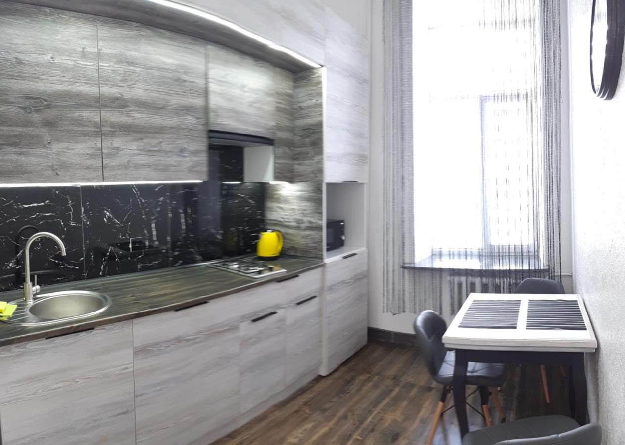 Lux Apartments Vinnytsia Exterior foto